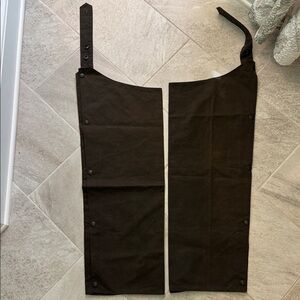 Barbour Dark Brown Wax Cotton Gaiters with Button Detail